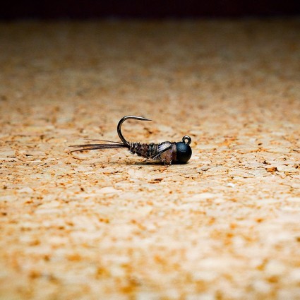 Муха нахлыст TFF SB Tungsten Head 4.5mm Pheasant Tail Jig Matte Black #12 1g Natural фото 1