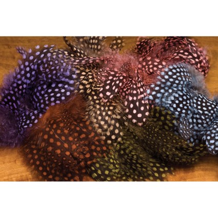 Перо цесарка Hareline Strung Guinea Feathers #188 Hot Pink фото 2