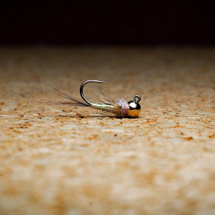 Муха нахлыст TFF SB Tungsten Head 4.5mm Pearl Nymph Jig Gold #12 фото 1