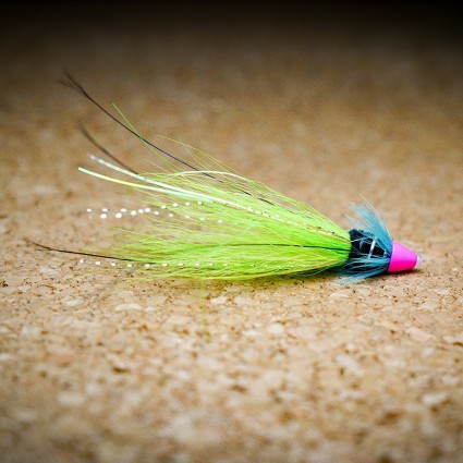 Муха лососевая TFF Franc-Snaelda T-Cone Bullet 9cm 2.5g Pink/Dk.Blue/Chartreuse фото