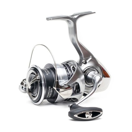 Катушка Daiwa 23 Exceler LT 3000-C фото 1